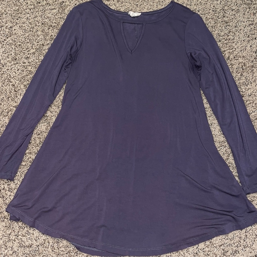 Keyhole Top